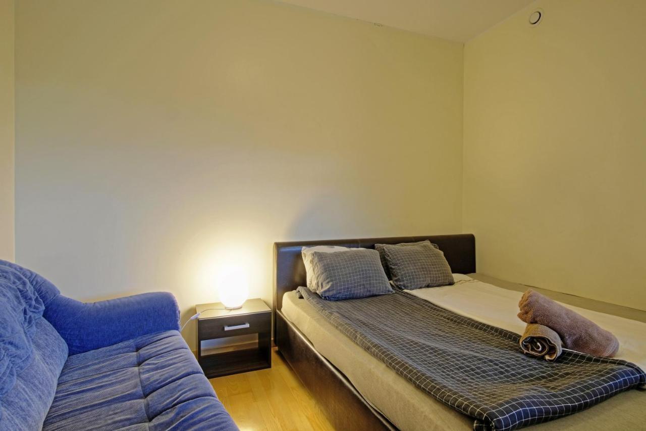 Studio Apartment In Quiet Heart Of Everything Tallinn Buitenkant foto